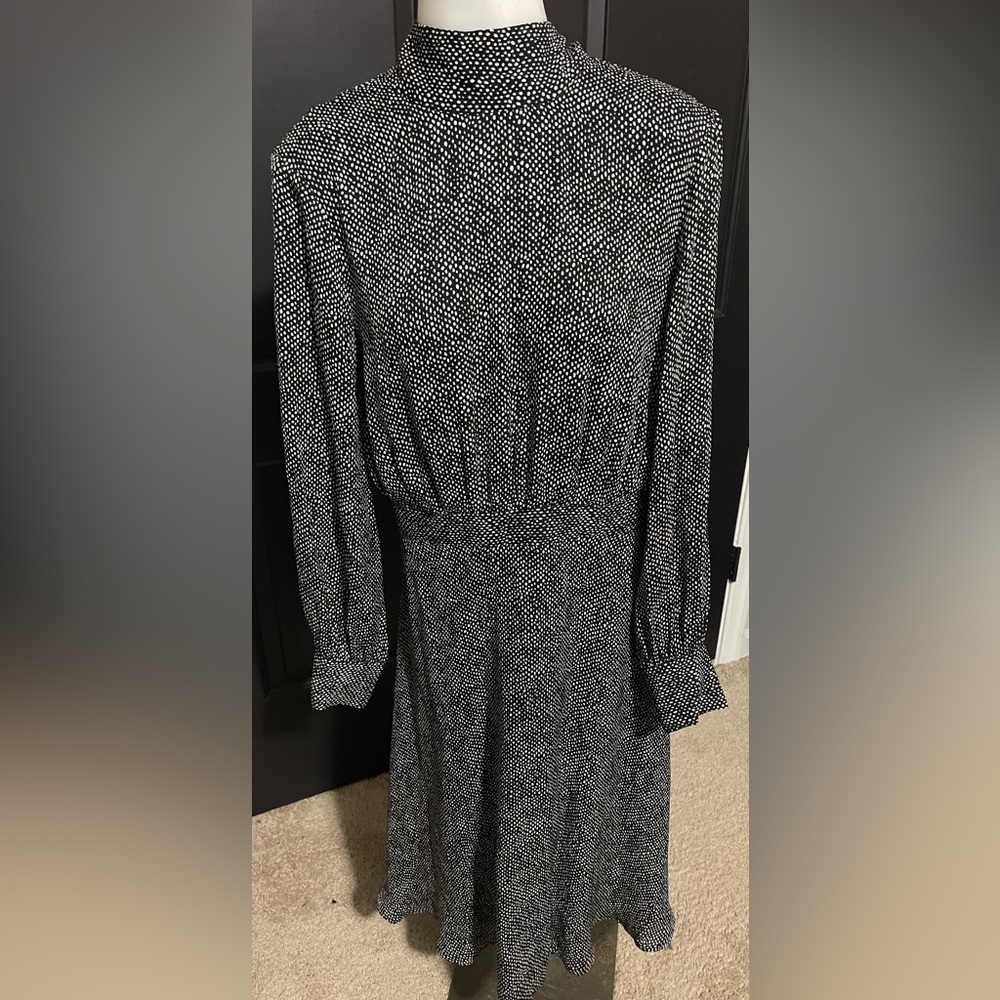 Brooks Brothers Black and White Long Sleeve Dress